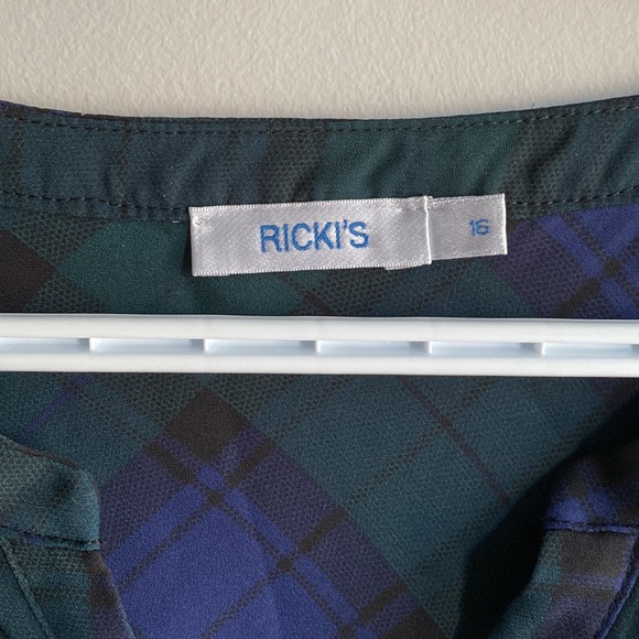 Forest Green and Navy Plaid Tunic from Ricki’s size 16 - Picture 4 of 4